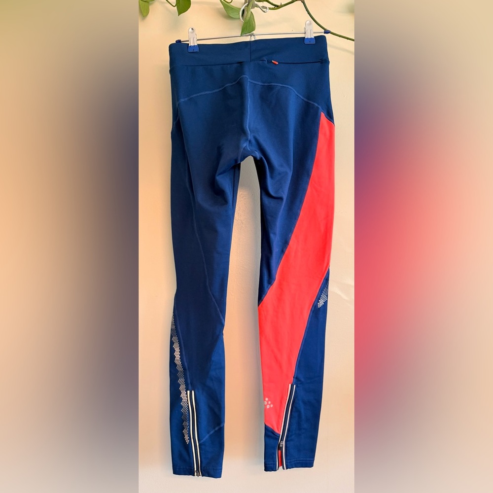 Craft women’s Vibrant Blue and Coral Leggings size Medium - Picture 2 of 14